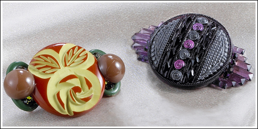 Deco Brooches 